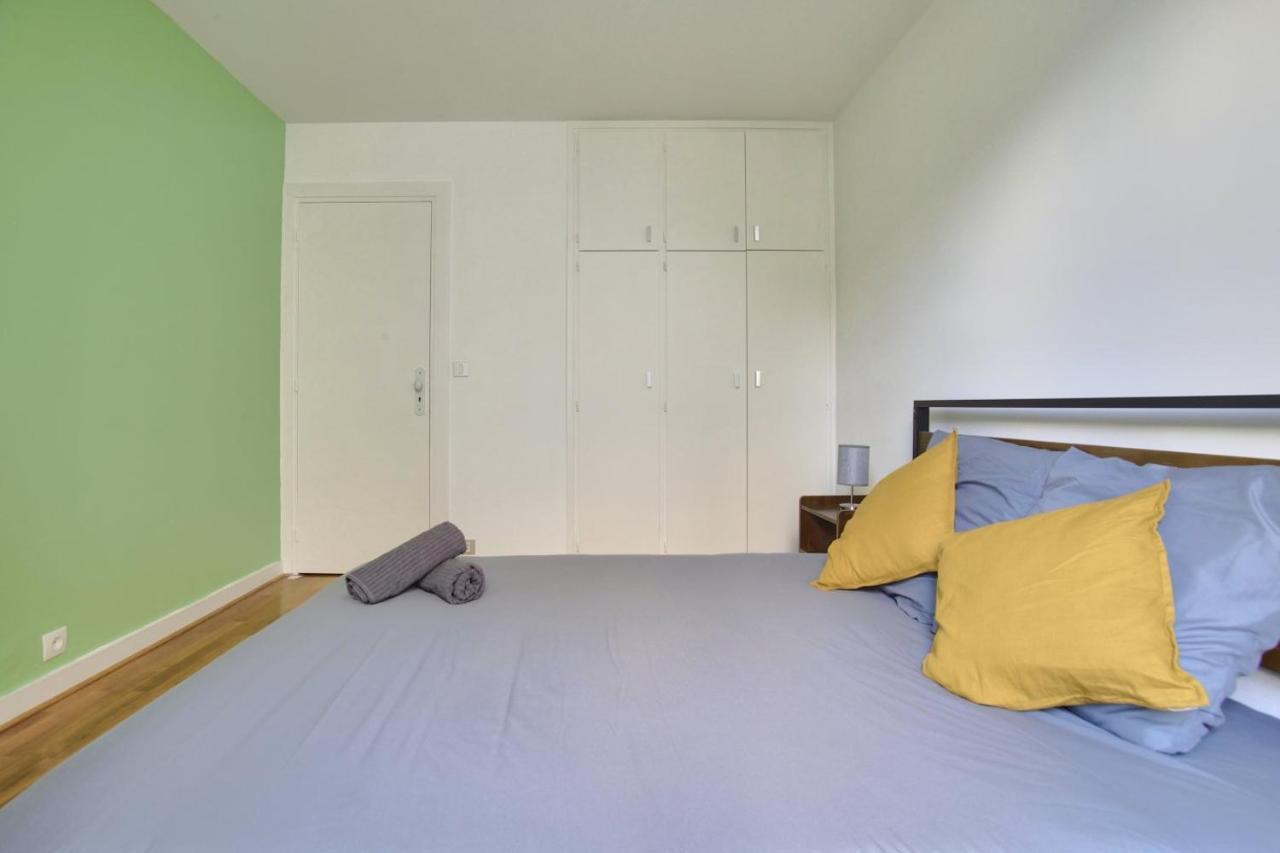 2 Bedrooms Tour Eiffel Breteuil Paryż Zewnętrze zdjęcie