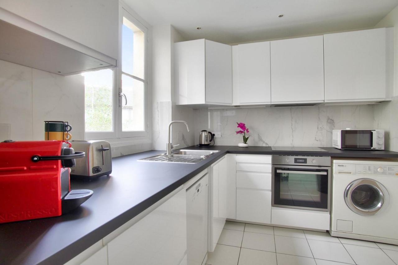 2 Bedrooms Tour Eiffel Breteuil Paryż Zewnętrze zdjęcie