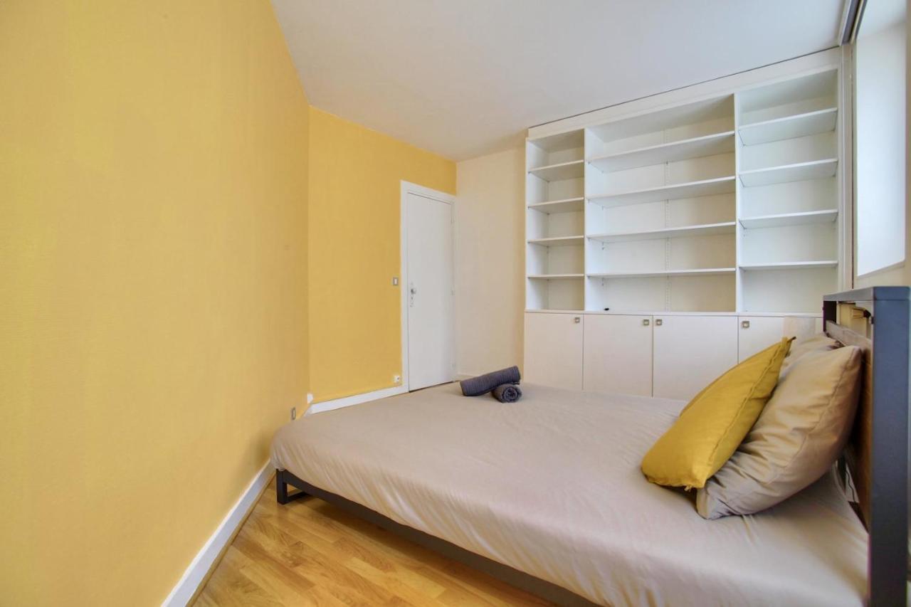2 Bedrooms Tour Eiffel Breteuil Paryż Zewnętrze zdjęcie